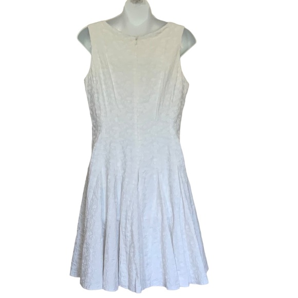 Eliza J. Textured White Dress Size 12 - Picture 2 of 8